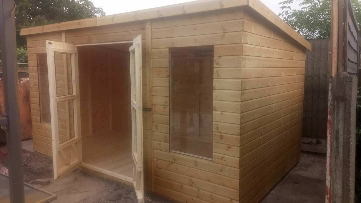 FREE DELIVERY & ASSEMBLY